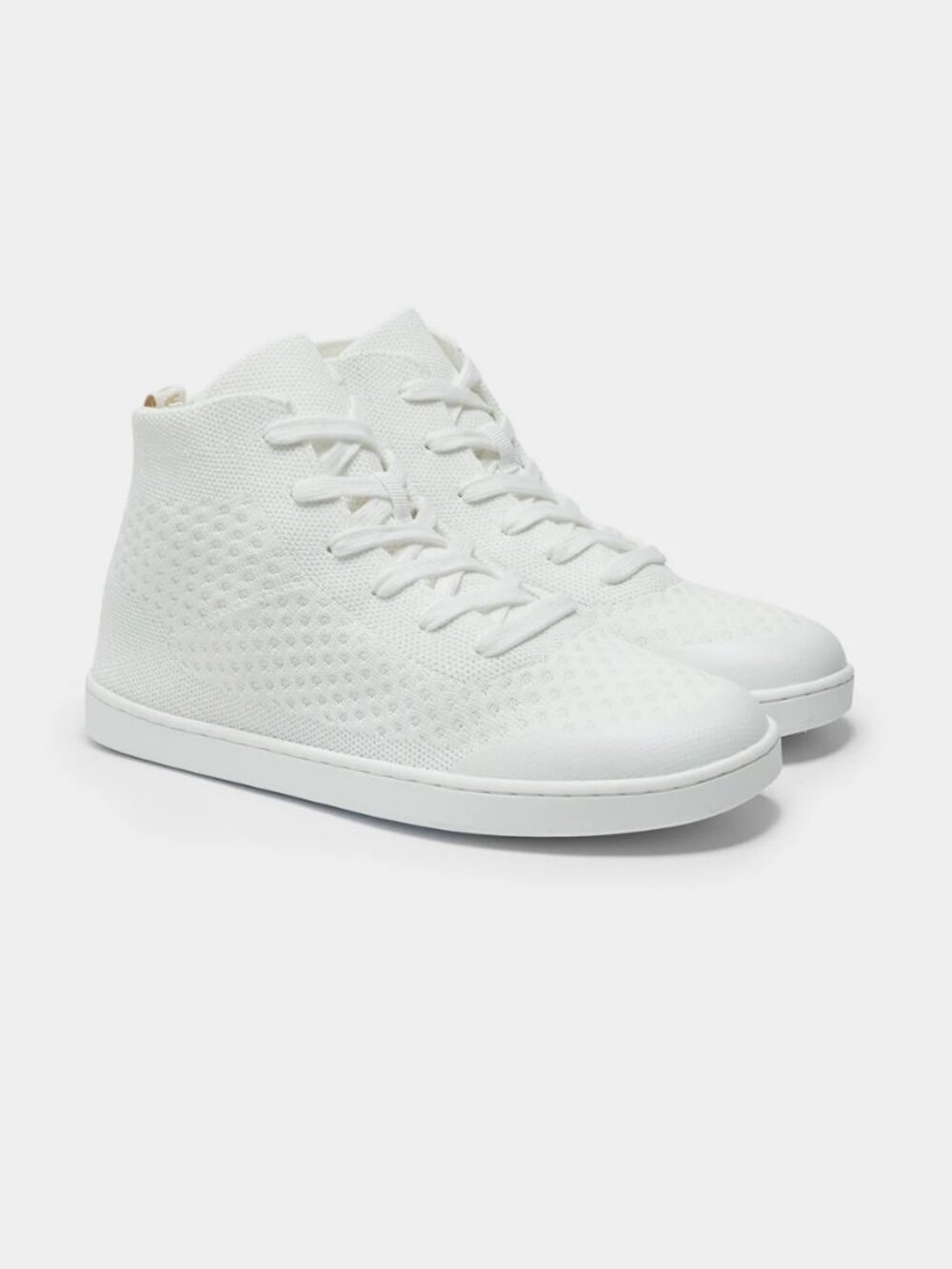 NWOB Suavs Women's The Legacy in marshmallow, size 8